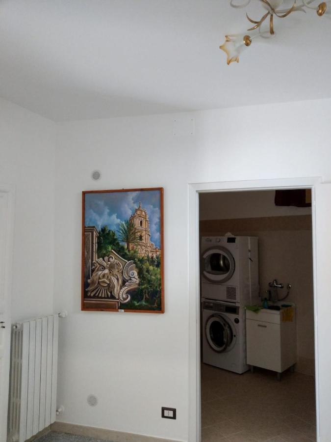 Casa Mavi Limite Delle Due Matrici Villa Модика Екстериор снимка